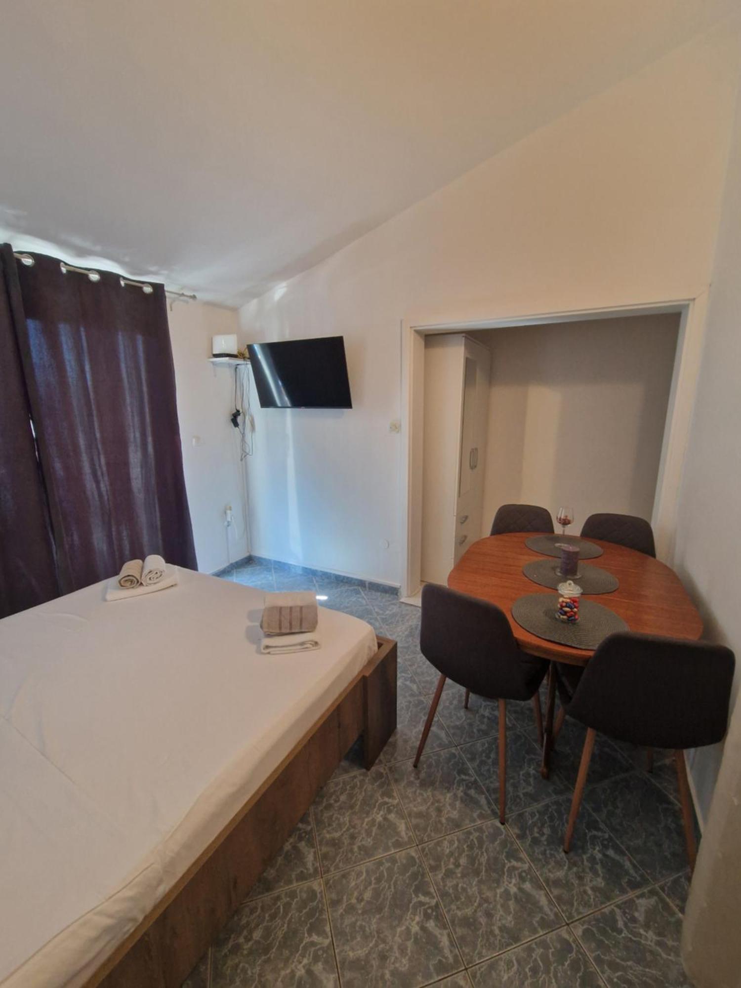 Delta Apartmán Blace